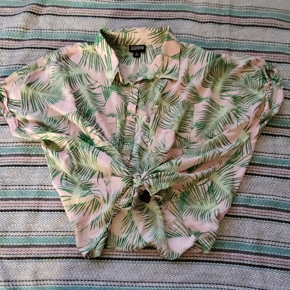 LuLaRoe Tops - LuLaRoe Top Size Small